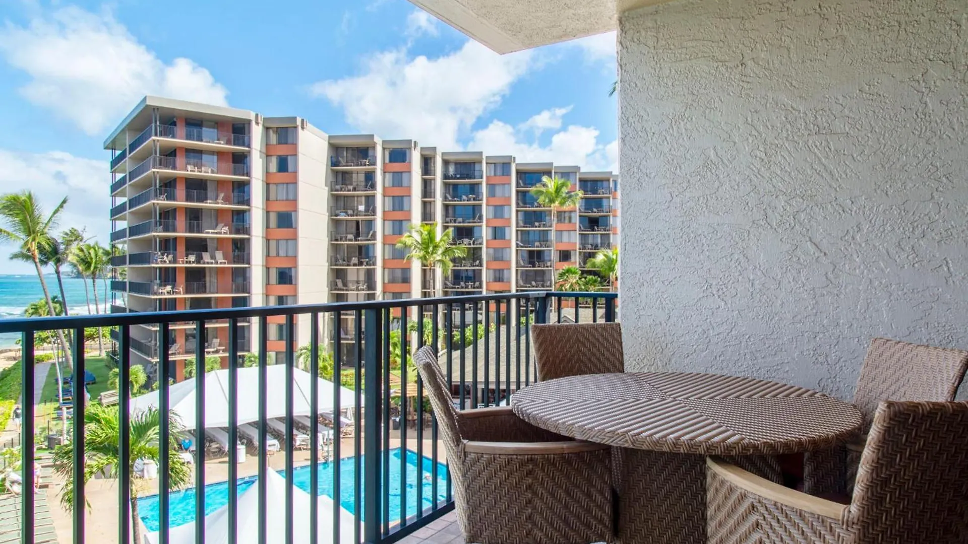Penthouse Sweeping Ocean Views Lejlighed Kahana